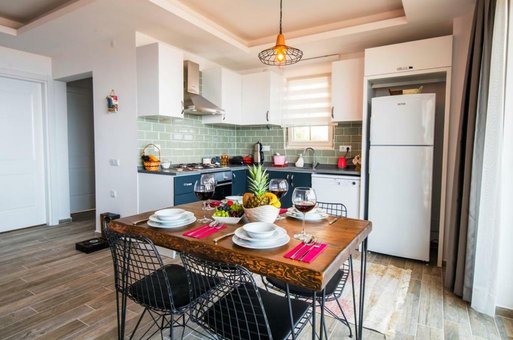 Panorama Kas Apart Otel Екстериор снимка
